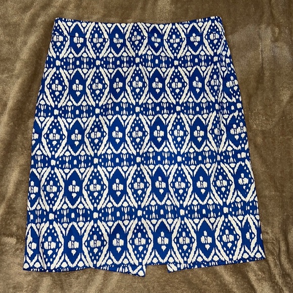 J. Crew Dresses & Skirts - J Crew Blue Ikat Pattern The Pencil Skirt Career Unlined 37532 Cotton Size 4